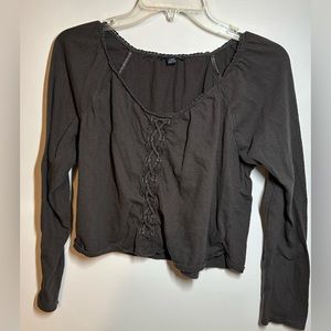 American Eagle Grey Size Large Lace Long Sleeve Top somewhat cropped
